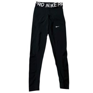 Nike Pro Black Athletic Leggings. Small.